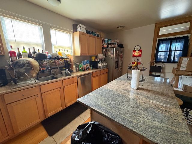 5054 N Lockwood Avenue, Chicago, IL 60630