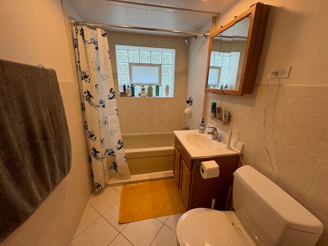 5054 N Lockwood Avenue, Chicago, IL 60630