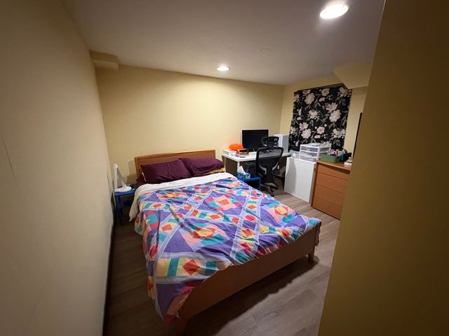 5054 N Lockwood Avenue, Chicago, IL 60630