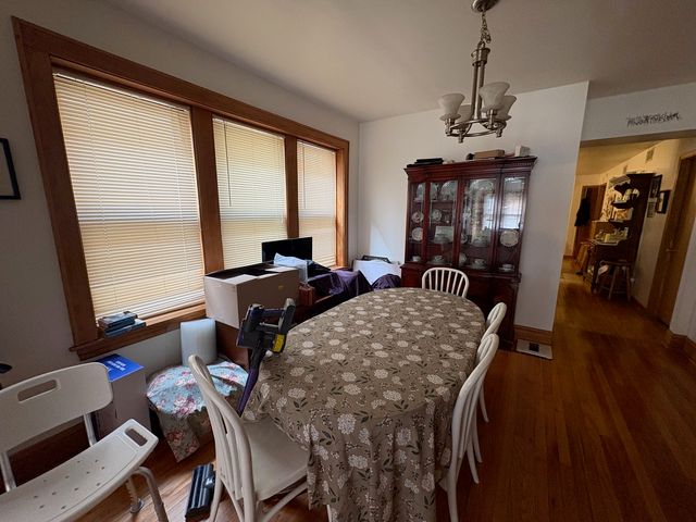 5054 N Lockwood Avenue, Chicago, IL 60630