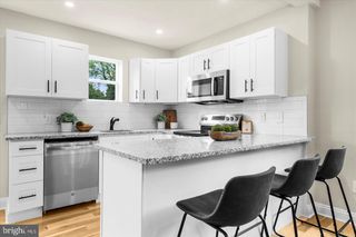 201 PENLLYN BLUE BELL PIKE, Blue Bell, PA 19422