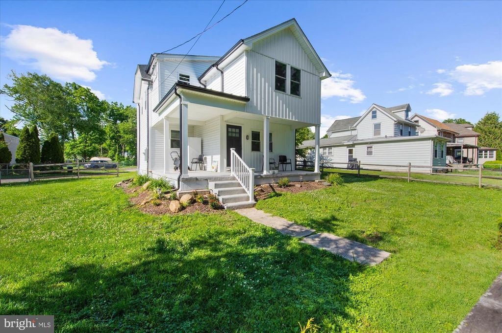 201 PENLLYN BLUE BELL PIKE, Blue Bell, PA 19422