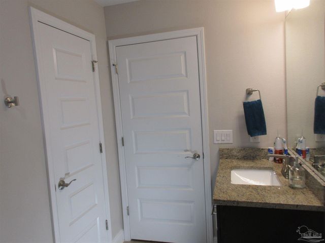 6782 Beaudry Ln, Milton, FL 32570