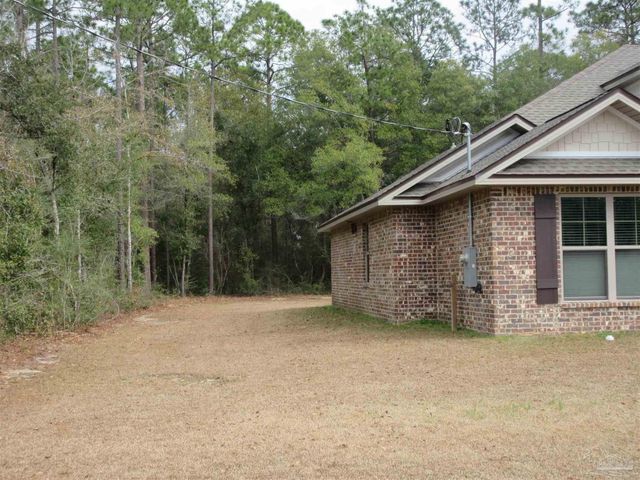 6782 Beaudry Ln, Milton, FL 32570