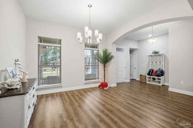 6782 Beaudry Ln, Milton, FL 32570