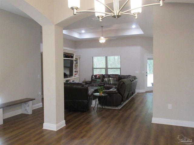 6782 Beaudry Ln, Milton, FL 32570