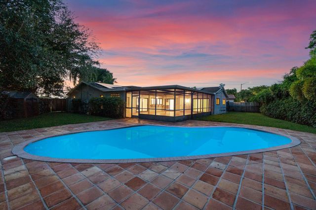 244 NW 102nd Terrace, Plantation, FL 33324