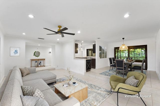 244 NW 102nd Terrace, Plantation, FL 33324