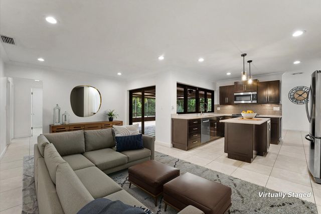244 NW 102nd Terrace, Plantation, FL 33324
