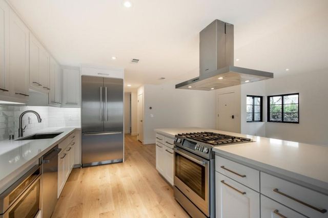 1326 Hoover Street 6, Menlo Park, CA 94025