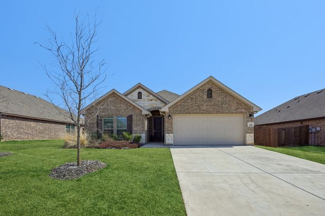 212 Magnolia Drive, Azle, TX 76020