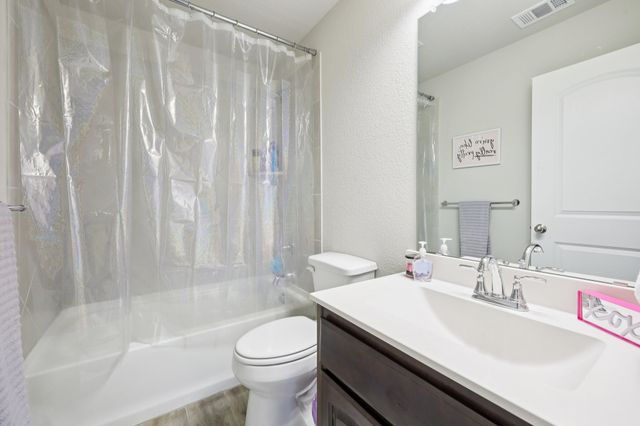 212 Magnolia Drive, Azle, TX 76020