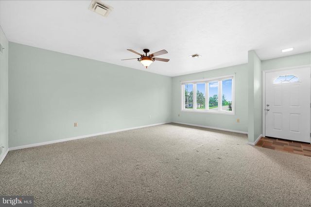 311 N PENRYN RD, Manheim, PA 17545