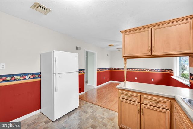 311 N PENRYN RD, Manheim, PA 17545