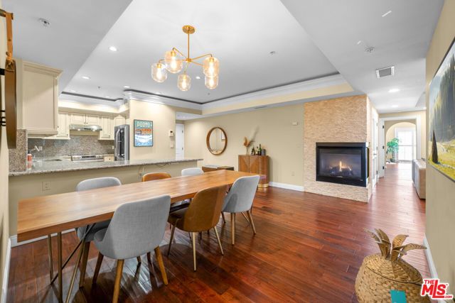 837 Crenshaw Boulevard 204, Los Angeles, CA 90005