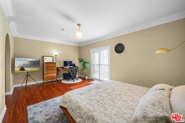 837 Crenshaw Boulevard 204, Los Angeles, CA 90005