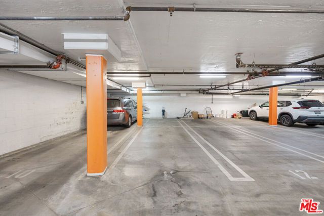 837 Crenshaw Boulevard 204, Los Angeles, CA 90005