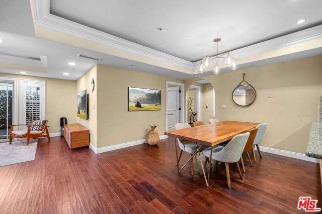 837 Crenshaw Boulevard 204, Los Angeles, CA 90005