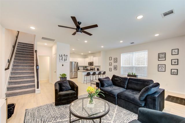 8030 Scanlan Trace, Missouri City, TX 77459