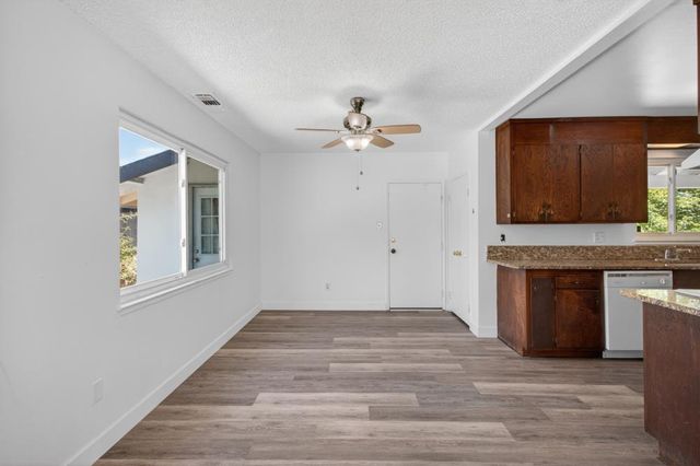 5937 Deary Way, Orangevale, CA 95662