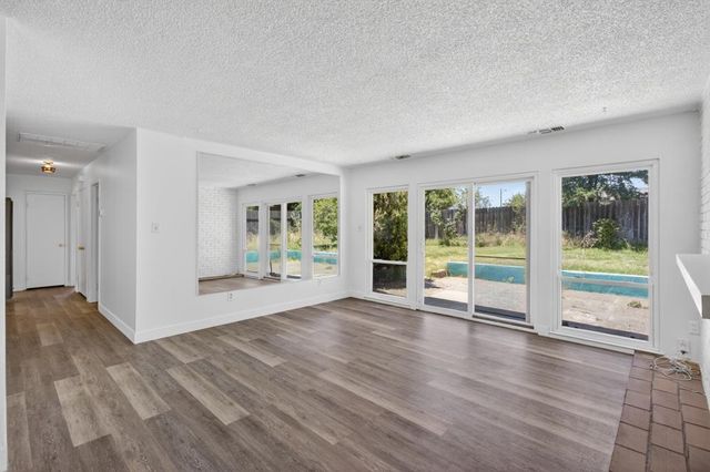 5937 Deary Way, Orangevale, CA 95662