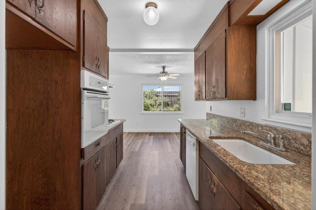5937 Deary Way, Orangevale, CA 95662