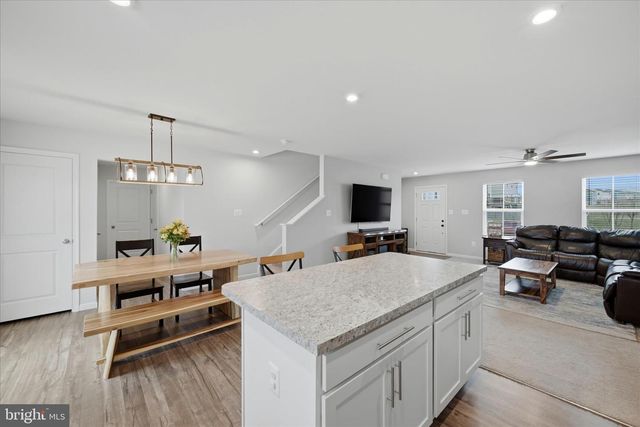 471 COVILLE ST, Middletown, VA 22645