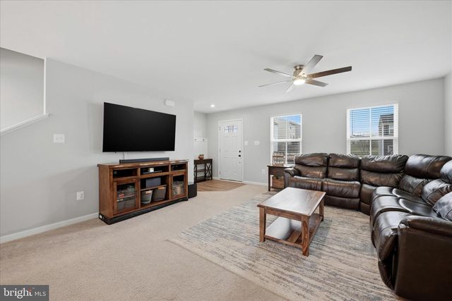 471 COVILLE ST, Middletown, VA 22645