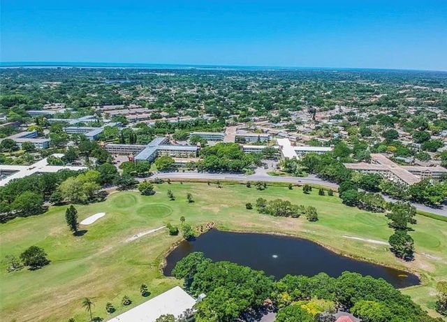 2404 FLORENTINE WAY 32, Clearwater, FL 33763