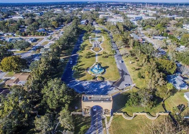 2404 FLORENTINE WAY 32, Clearwater, FL 33763