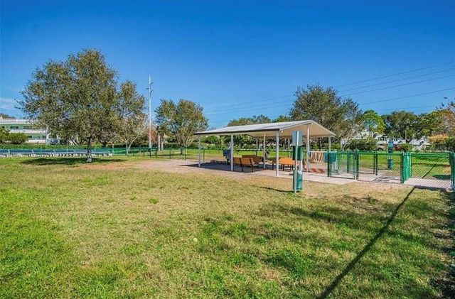 2404 FLORENTINE WAY 32, Clearwater, FL 33763