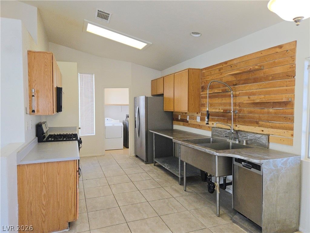 440 West Azure Avenue, North Las Vegas, NV 89031 — photo 5