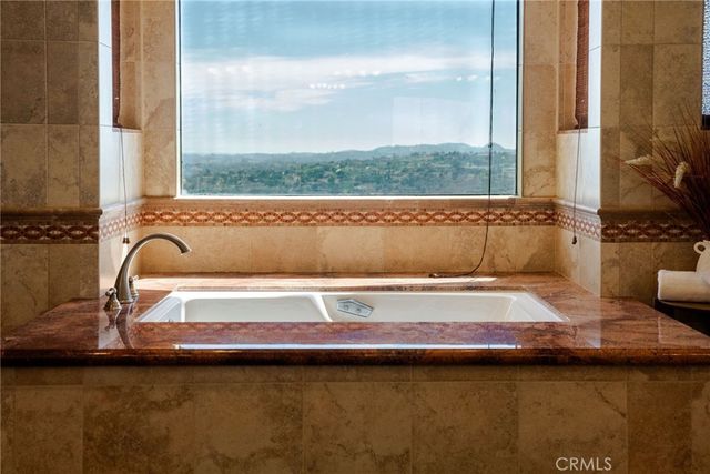 2323 Wilt, Fallbrook, CA 92028