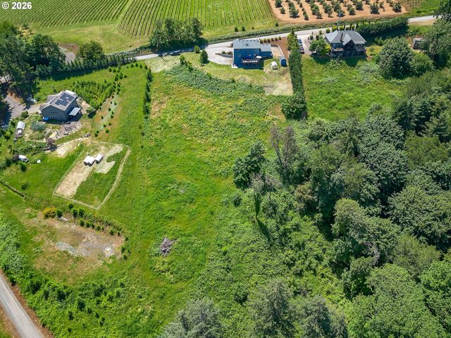 19775 Ne TRUNK Rd, Dundee, OR 97115