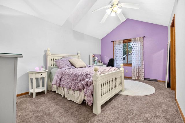 1408 W SENECA DRIVE, Appleton, WI 54914