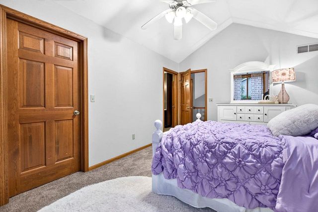 1408 W SENECA DRIVE, Appleton, WI 54914