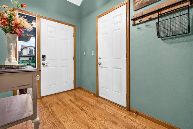 1408 W SENECA DRIVE, Appleton, WI 54914