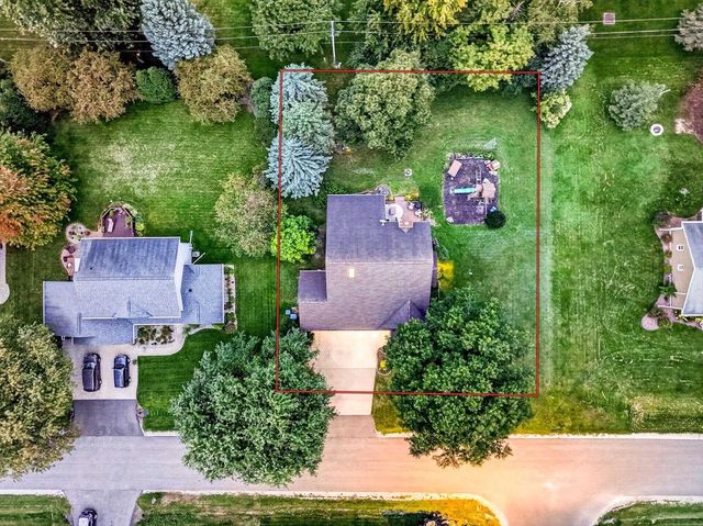 1408 W SENECA DRIVE, Appleton, WI 54914