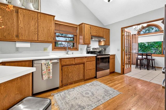 1408 W SENECA DRIVE, Appleton, WI 54914