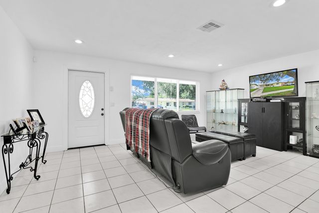 9473 SW 51ST Street, Cooper City, FL 33328