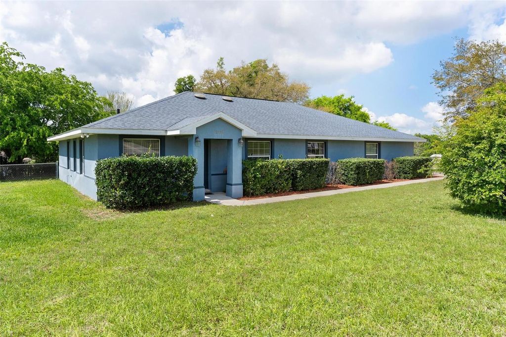 Image 4 of property listing at 12130 NEST COURT, Grand Island, FL 32735
