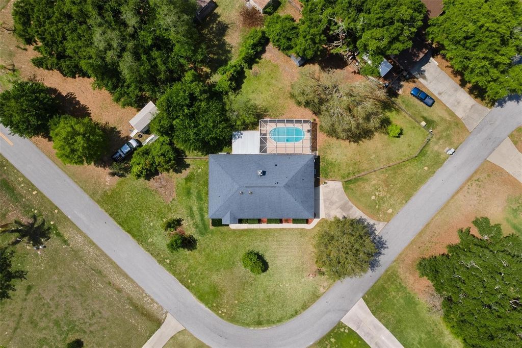 Image 62 of property listing at 12130 NEST COURT, Grand Island, FL 32735