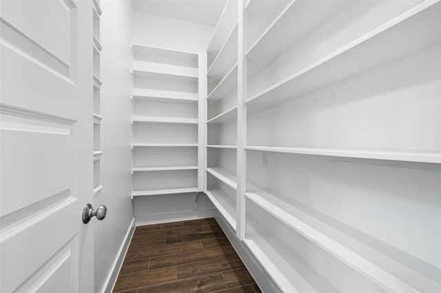 1235 Mcmurtry Ridge Drive, Katy, TX 77494