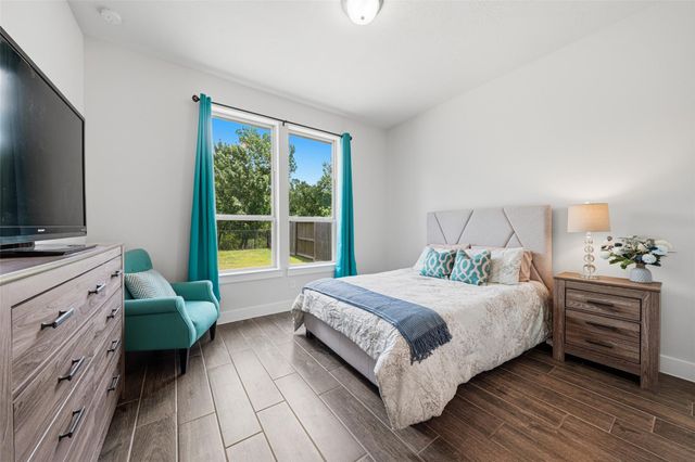 1235 Mcmurtry Ridge Drive, Katy, TX 77494