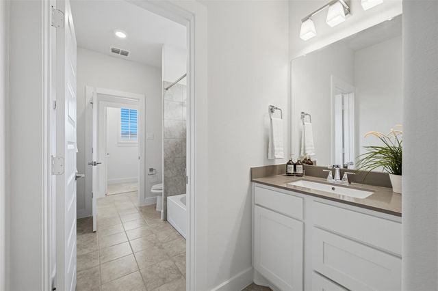 1235 Mcmurtry Ridge Drive, Katy, TX 77494