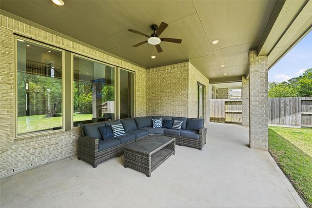 1235 Mcmurtry Ridge Drive, Katy, TX 77494