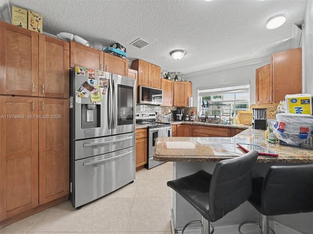 12689 NW 10th Way, Miami, FL 33182