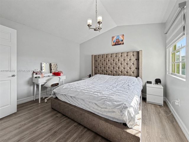 12689 NW 10th Way, Miami, FL 33182