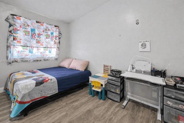 12689 NW 10th Way, Miami, FL 33182