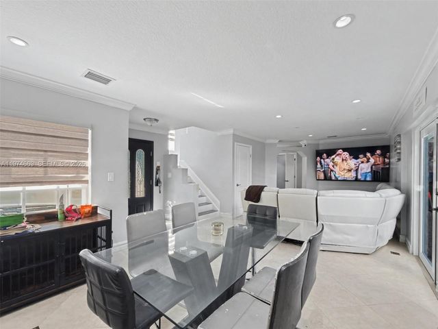 12689 NW 10th Way, Miami, FL 33182